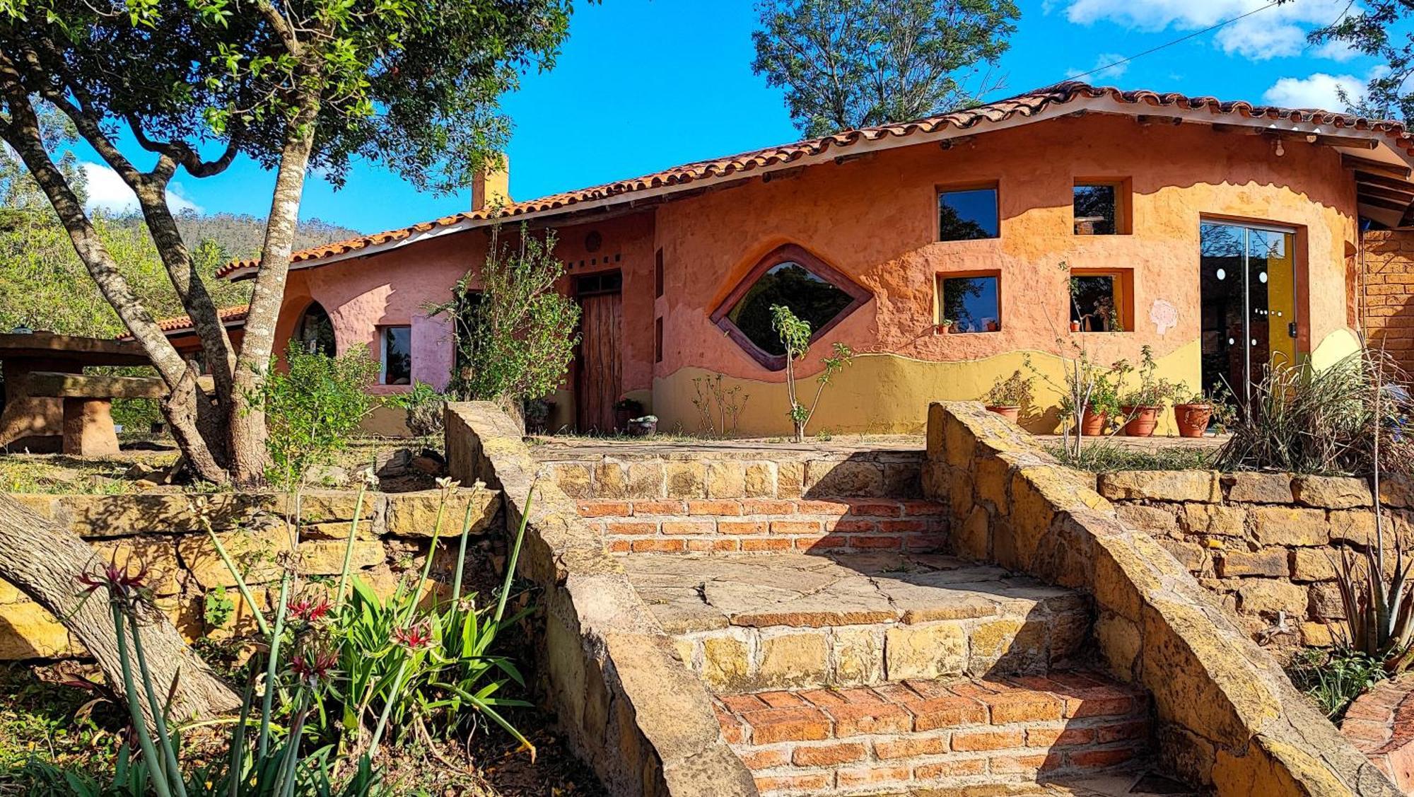 Yvy Casa Hotel Samaipata Exteriör bild