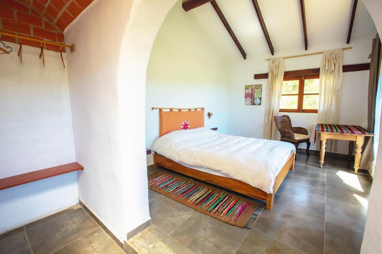 Yvy Casa Hotel Samaipata Exteriör bild